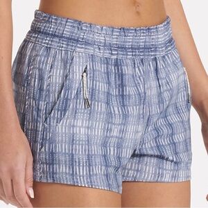 Vuori Dash Shorts Blue Gray Women’s Size XS
